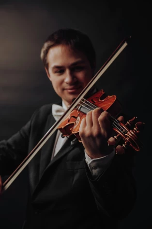 Дайнис Медяник.