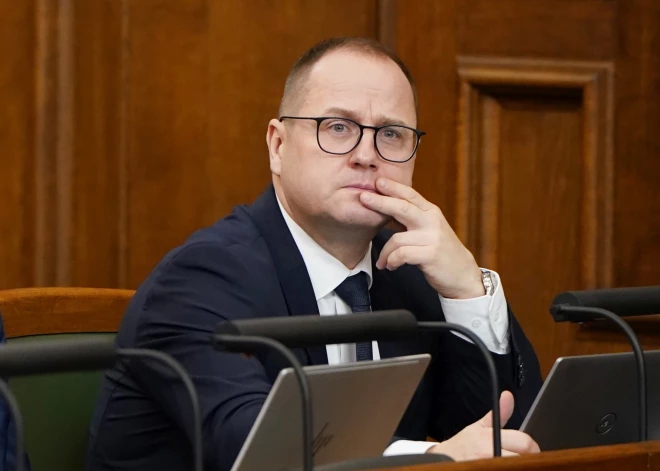 Нацобъединение требует отставки министра - чем провинился Чударс