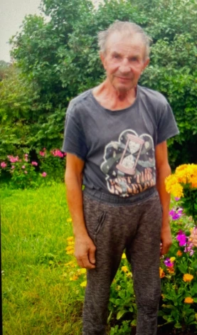 Valentīnam ir veselības problēmas, un viņš pārvietojoties klibo.