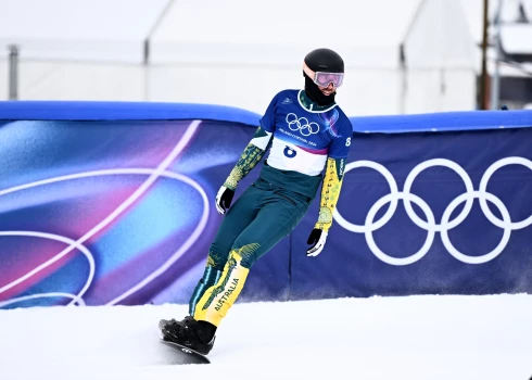 Kameronam Boltonam ies secen dalība ceturtajās olimpiskajās spēles.