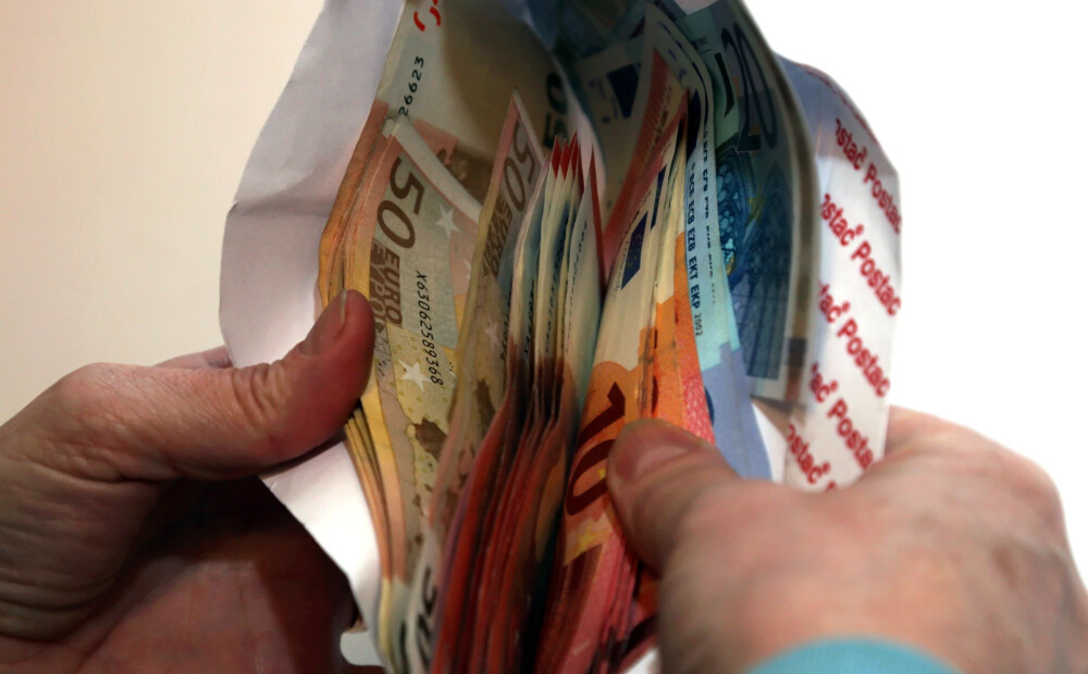 Latvijas Banka pieņēmusi jaunus grozījumus, kas apgrūtinās dzīvi negodprātīgiem parādniekiem