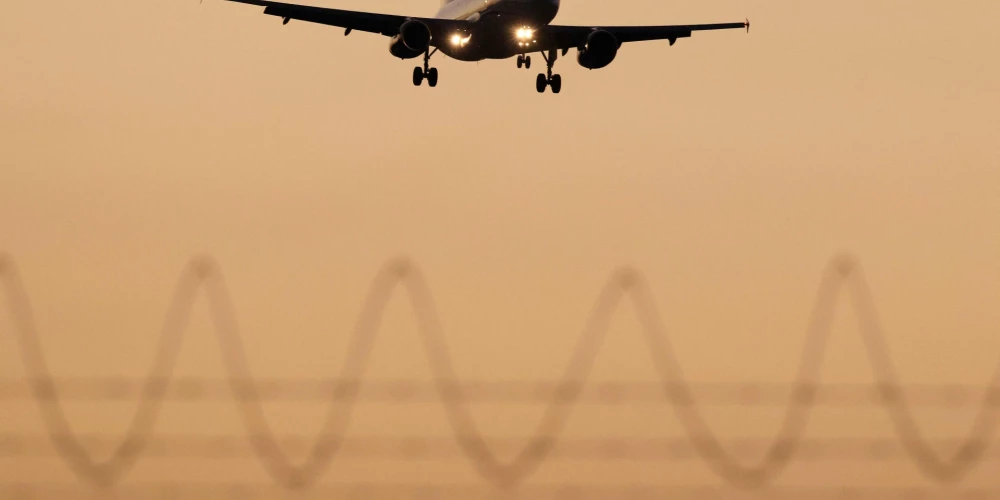 Gaisa telpa virs Elpaso pilnībā slēgta uz 10 dienām "drošības iemeslu dēļ"