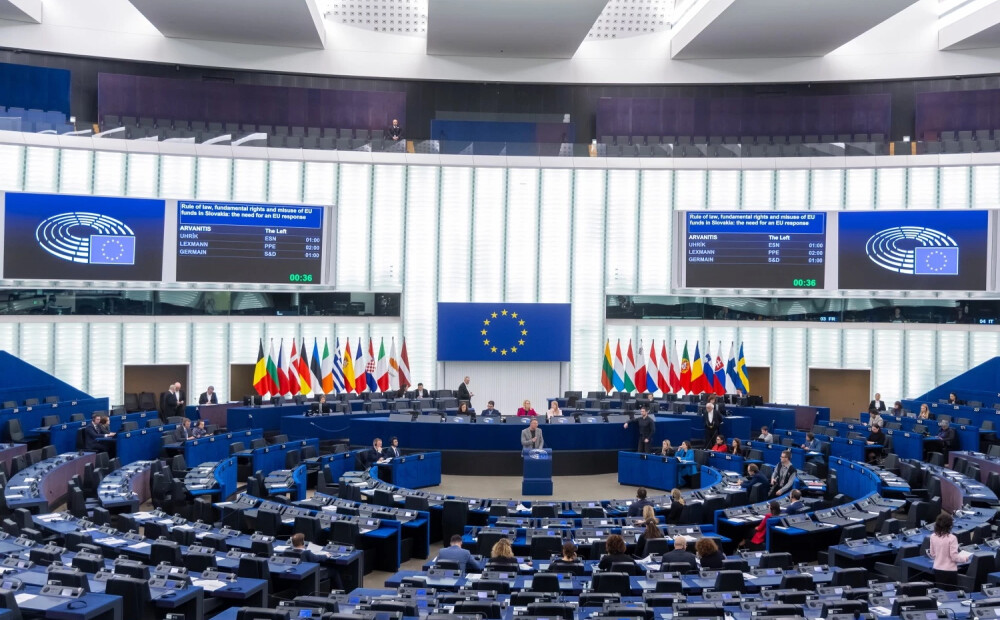 EP apstiprina 90 miljardu eiro aizdevumu Ukrainai