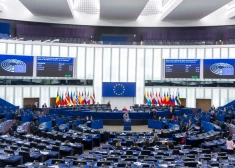 EP apstiprina 90 miljardu eiro aizdevumu Ukrainai