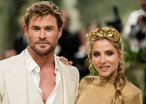 Kriss Hemsvorts un Elsa Patakija.