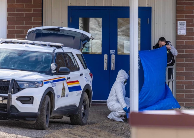 Slaktiņš Kanādas mazpilsētā: masu slepkavību izdarījusi 18 gadus veca transsieviete