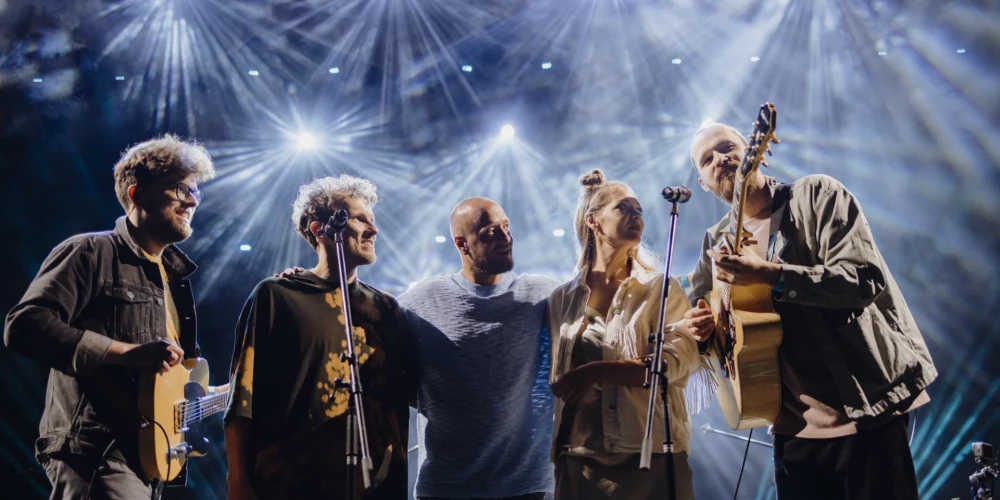 Melanholiskā poproka grupa "The Sound Poets" 