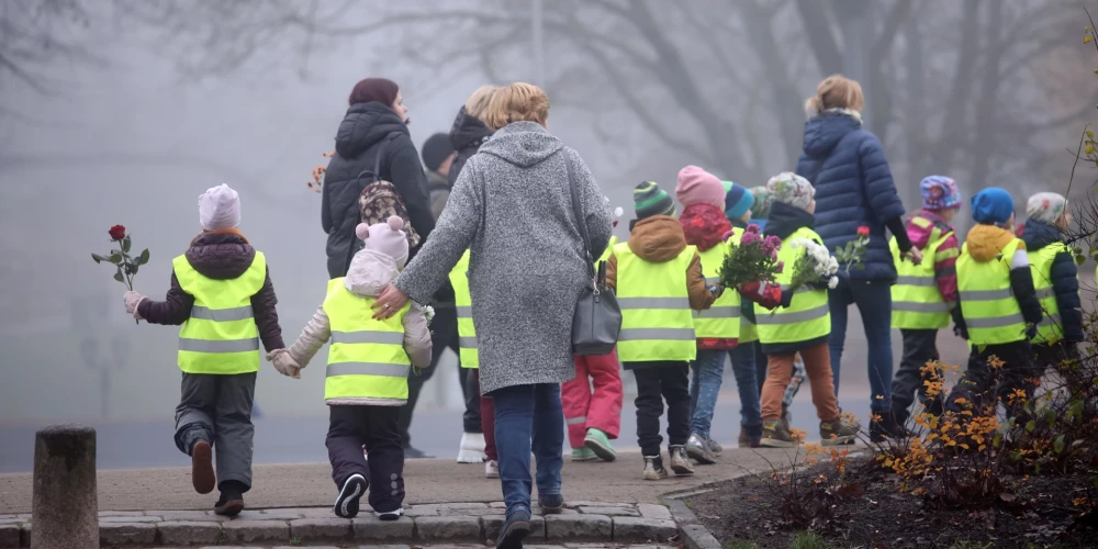 В латвийских дошкольных учреждениях зафиксирован спад посещаемости до 66%.