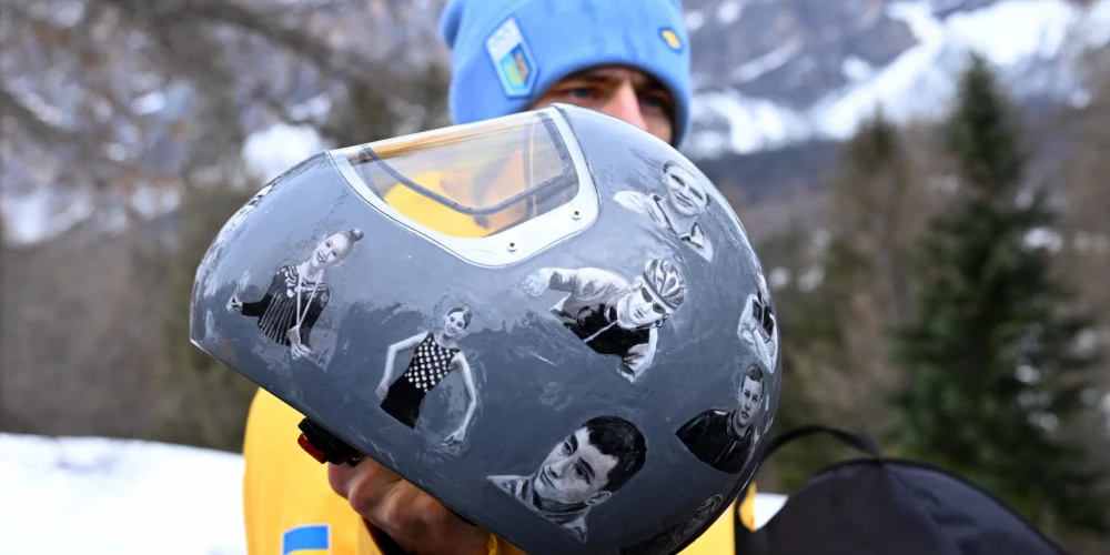 Vladislavs Heraskevičs un lielu ažiotāžu izraisījusī viņa ķivere.