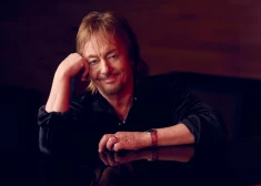 Легендарный Крис Норман едет в Ригу! Звезда привезет нам главные песни своей жизни