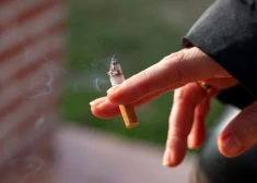 Smēķēšana kā diagnoze: kāpēc atmest ir tik ārkārtīgi grūti? Stāsta dakteris Bukovskis