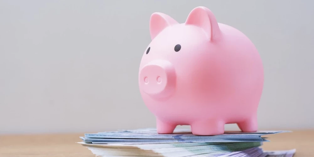 Otrā pensiju līmeņa padarīšana par brīvprātīgu neatbilst pensiju sistēmas ilgtermiņa mērķiem, uzskata ministrija.