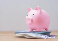 10 000 parakstu par 2. pensiju līmeņa brīvprātību. Finanšu ministrija iebilst pret priekšlaicīgu naudas izņemšanu