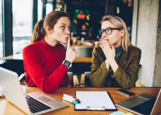 "Сколько ты зарабатываешь?" Можно ли такое спрашивать у коллег в Латвии