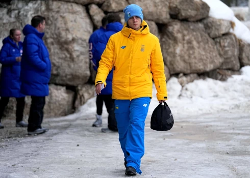 Учитывая серьезность санкции и ее последствия для спортсмена, комитеты считают важным получить более подробное разъяснение обоснованности и соразмерности принятого решения.