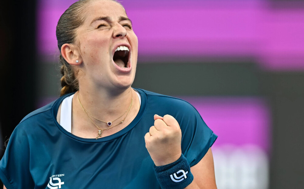 Ostapenko Dohas "WTA 1000" turnīrā pārliecinoši sasniedz pusfinālu arī dubultspēlēs, kur gaida līderes