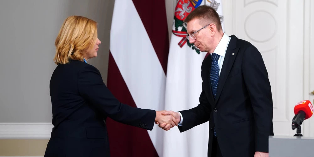 Ministru prezidente Evika Siliņa un Valsts prezidents Edgars Rinkēvičs