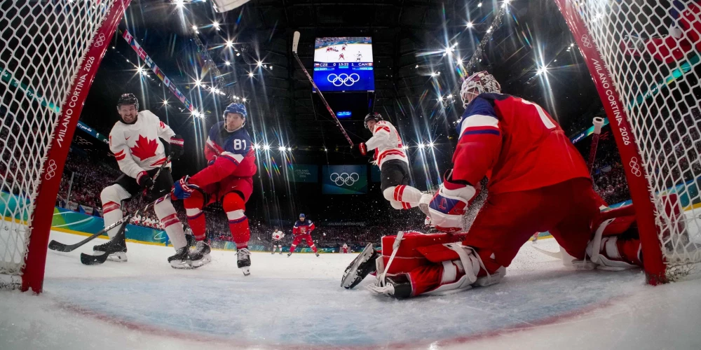 Kanādieši piecas reizes sarūgtināja čehu vāartsargu