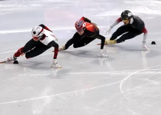 Roberts Krūzbergs gūst izcilāko panākumu Latvijas olimpiskā šorttreka vēsturē, tomēr medaļas sapnis izplēn pēdējā aplī