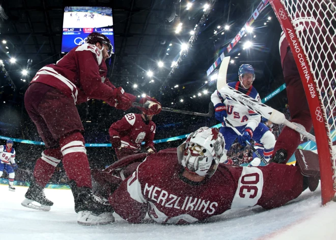 Amerikāņi soda Latviju par paviršību un otro reizi izvirzās vadībā (1:2, 2.periods). TEKSTA TIEŠRAIDE