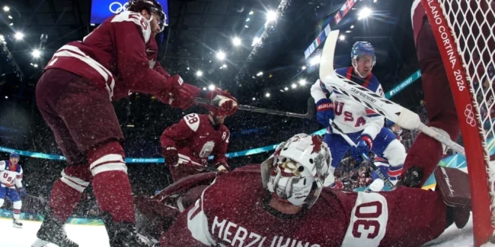 У ворот Мерзликинса было жарко.