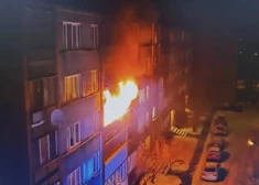 Pēc nāvējoša ugunsgrēka Daugavgrīvā mājas iedzīvotāji nakti pavadīja aukstos dzīvokļos; taču tas nebija vienīgais nama iemītnieku pārbaudījums