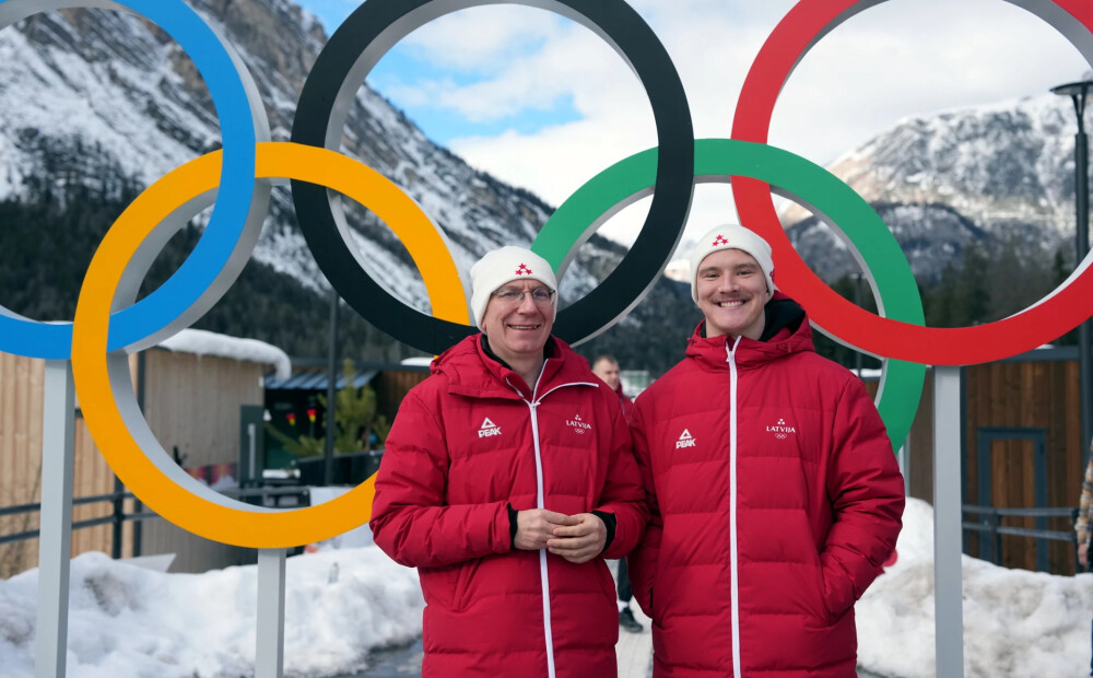 "Tev vajadzēja būt paralizētam!" Bobslejists Renārs Grantiņš stāsta par šausminošo kritienu olimpiskajās spēlēs