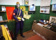 VIDEO; FOTO: no šīs vietas gribēja vadīt atomkara sagrauto Rīgu... lienam Vecmīlgrāvja pazemē, kur klīst "Aukstā kara" rēgs