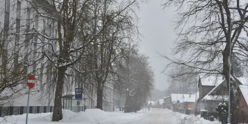 Jēkabpils novads sniegputeņa varā. 
