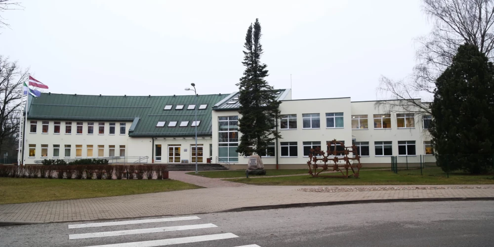 Mārupes Valsts ģimnāzija.