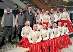 Jauns skatuves tēls deju kolektīvam “Sidgunda”: iegādāti 12 Kārsavas novada tērpu komplekti