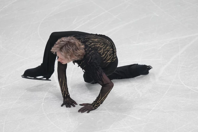 Малинин 13 февраля потерпел поражение в произвольной программе на Олимпиаде в Италии.