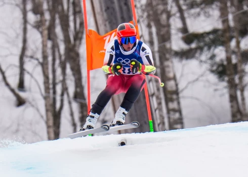 Опманис по сумме двух попыток проиграл победителю 18,10 секунды.