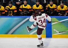 Tralmaks un Krastenbergs atviegloti, ka izdevās noslāpēt vācu spiedienu gan sākumā, gan beigās