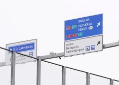 Латвия убирает с дорог упоминания городов России и Беларуси - потратят более 120 тысяч евро