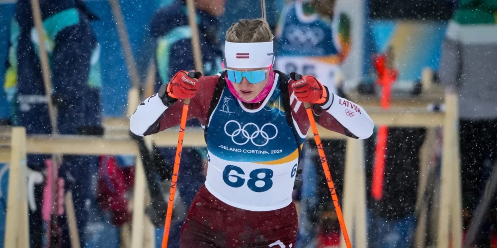 Sanita Buliņa (dzimusi 2001. gada 20. aprīlī Alūksnē) ir latviešu biatloniste.