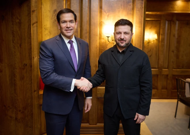 Zelenskis Minhenē ticies ar Rubio un atklājis, kādu postu uzbrukumi nodarījuši Ukrainas enerģētikas sistēmai