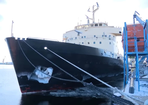 Впервые за 8 лет ледоколу Varma снова пришлось работать.