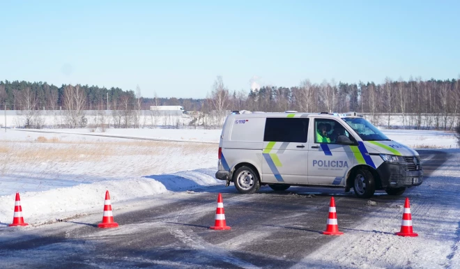 Кекавская объездная закрыта после массового ДТП.
