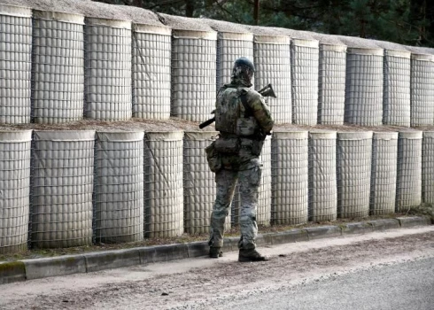  Krievija ir izstrādājusi militāros plānus iespējamajam uzbrukumam Latvijai un pārējām Baltijas valstīm.