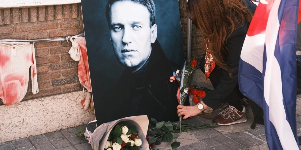 Алексей Навальный был отравлен в российской колонии эпибатидином — ядом древесной лягушки.