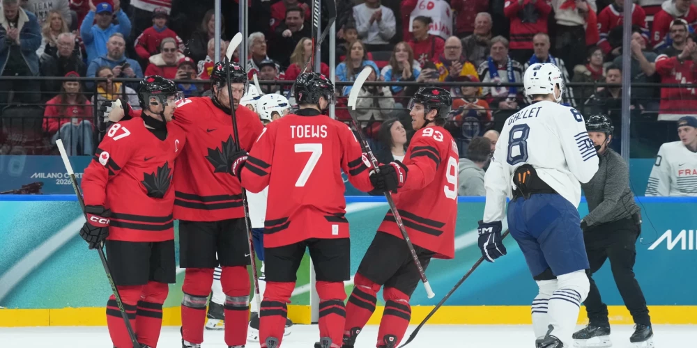 Kanādas hokejisti grupas pēdējā spēlē sagrauj Franciju. 