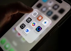 Aptauja: Latvijas un Baltijas jaunieši starp aktīvākajiem mākslīgā intelekta lietotājiem Eiropā