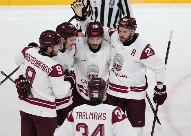 Zaudējums ar dārgu cenu. Zināms Latvijas hokeja izlases pretinieks cīņā par olimpisko spēļu ceturtdaļfinālu