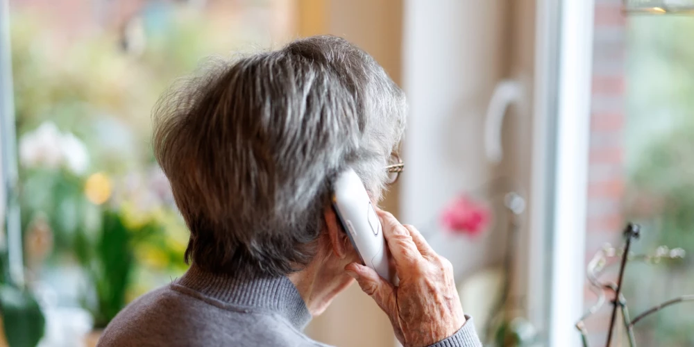 Pērn dažādos veidos iedzīvotājiem izkrāpti vismaz 15 miljoni eiro.