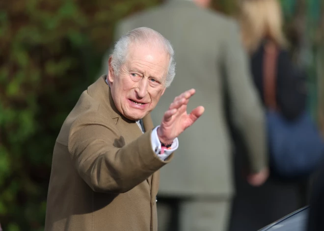 Pēc karaļa Čārlza III replikas pils darbinieks izdara pašnāvību