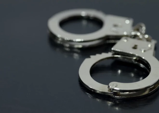 Apcietināts vīrietis, kurš seksuāli izmantoja 12 gadus vecu meitenīti