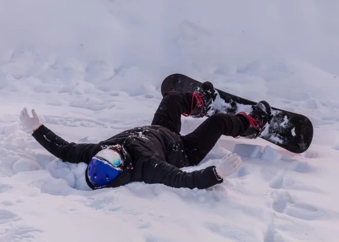 Лавина в Австрии унесла жизни двух 37-летних сноубордистов