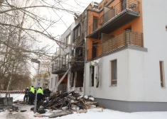 Mēnesis pēc traģiskā ugunsgrēka Krustkalnos. Kā šobrīd klājas ģimenei, kura cieta vissmagāk?