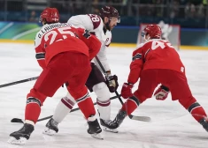 Zemgus Girgensons pēc olimpisko spēļu grupu turnīra starp labākajiem piespēlētājiem